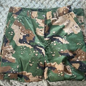 Hawaii finest camo pants